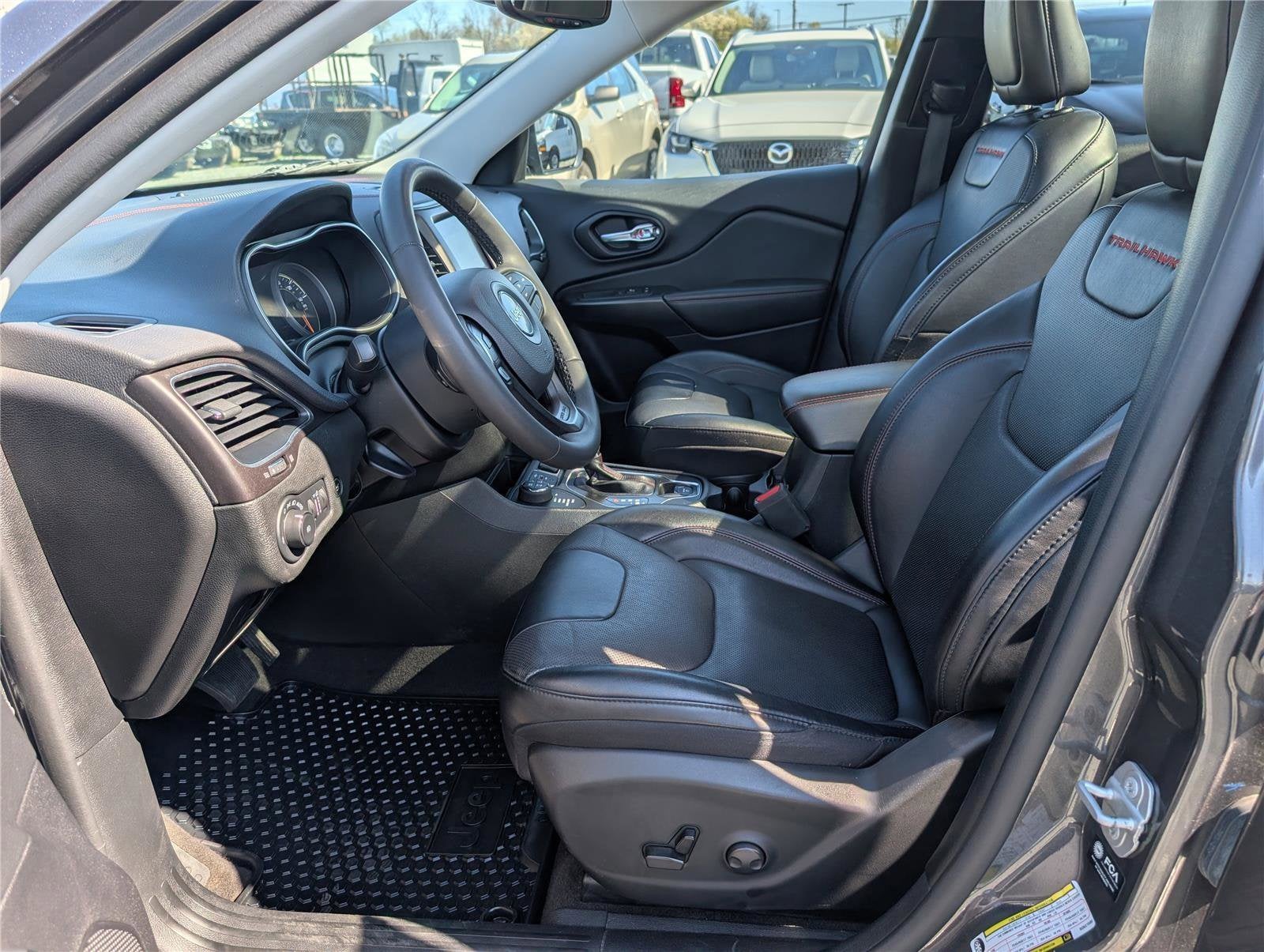 2022 Jeep Cherokee Trailhawk