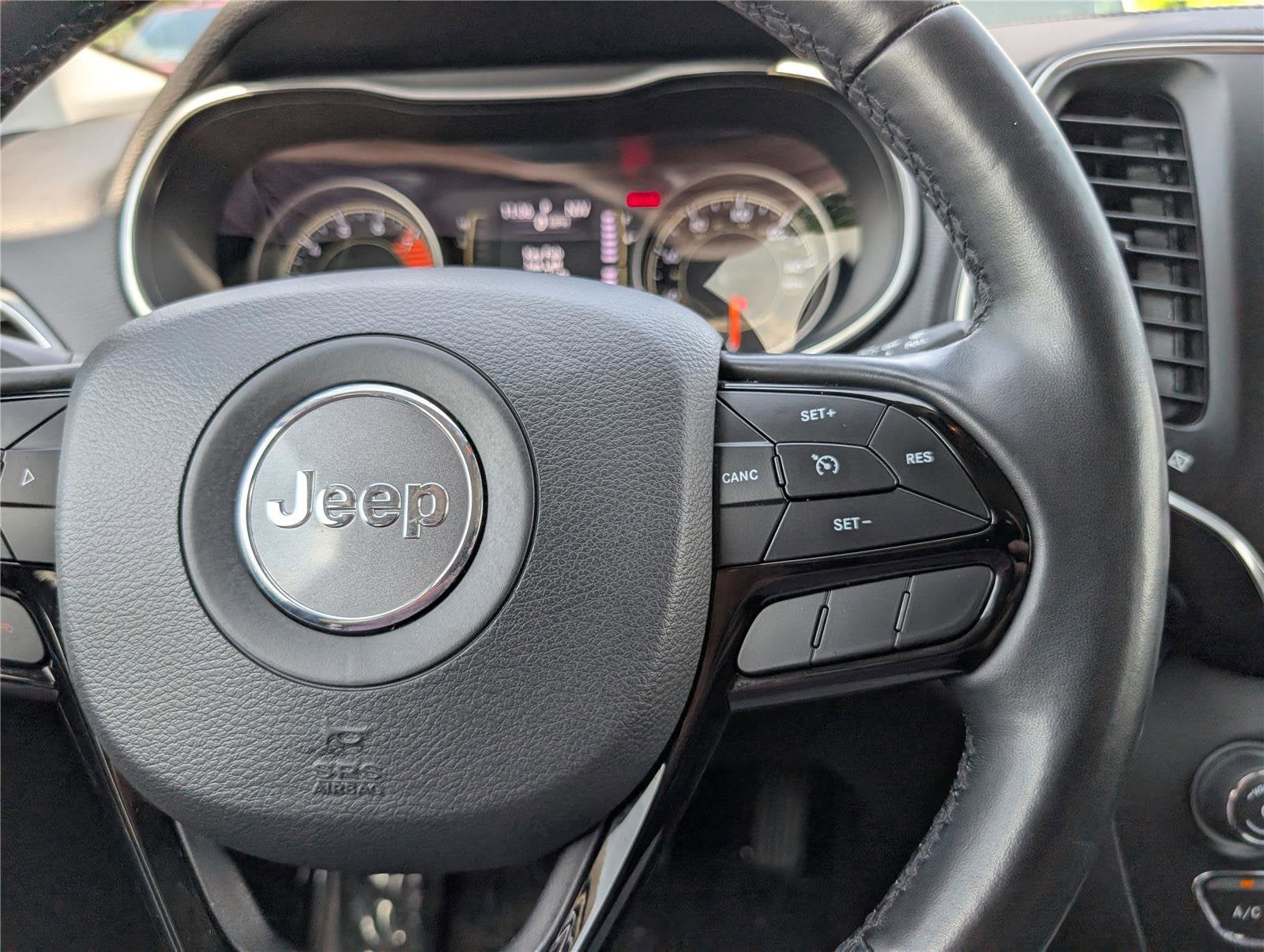 2020 Jeep Cherokee Altitude