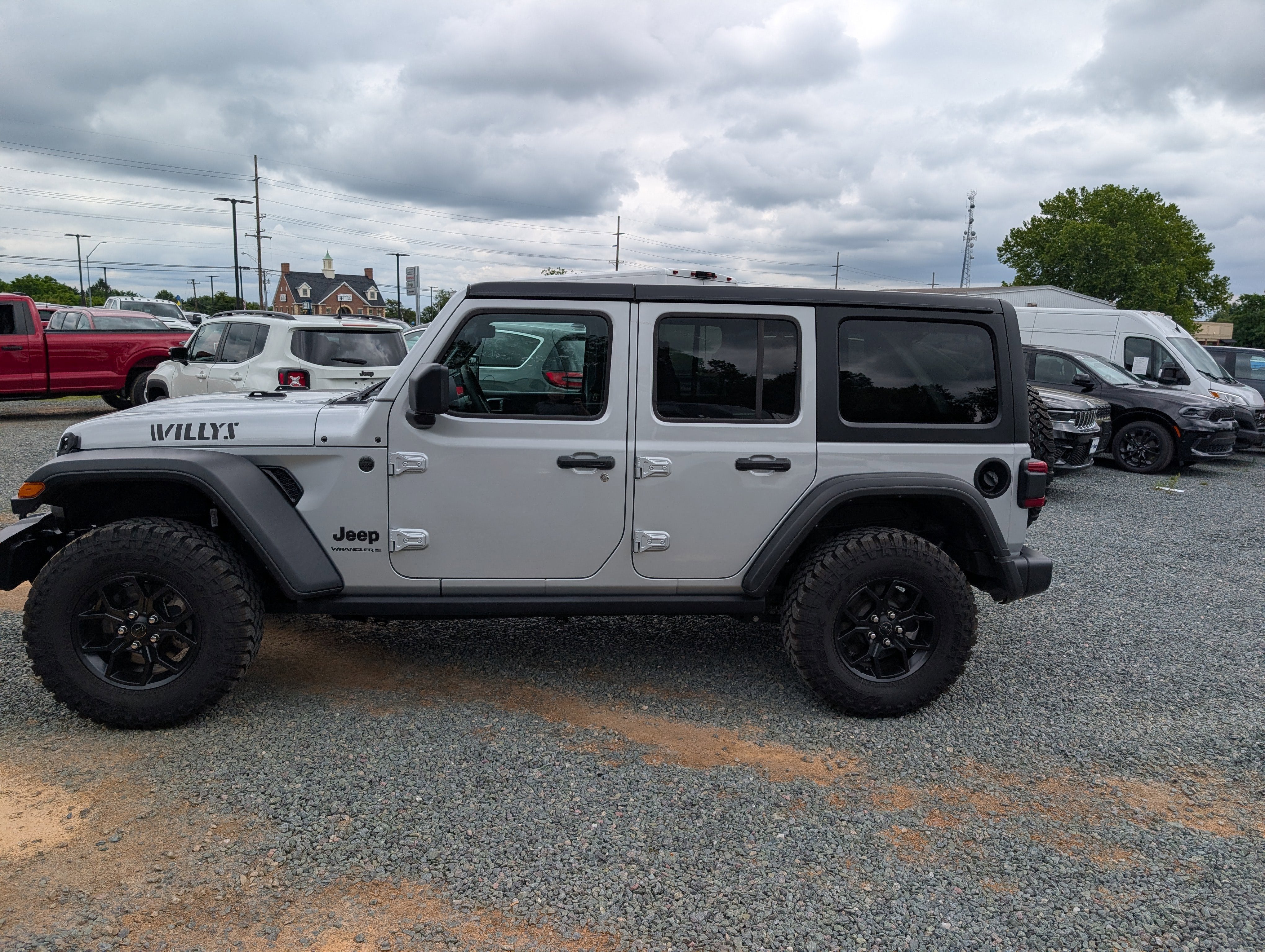 2024 Jeep Wrangler Willys