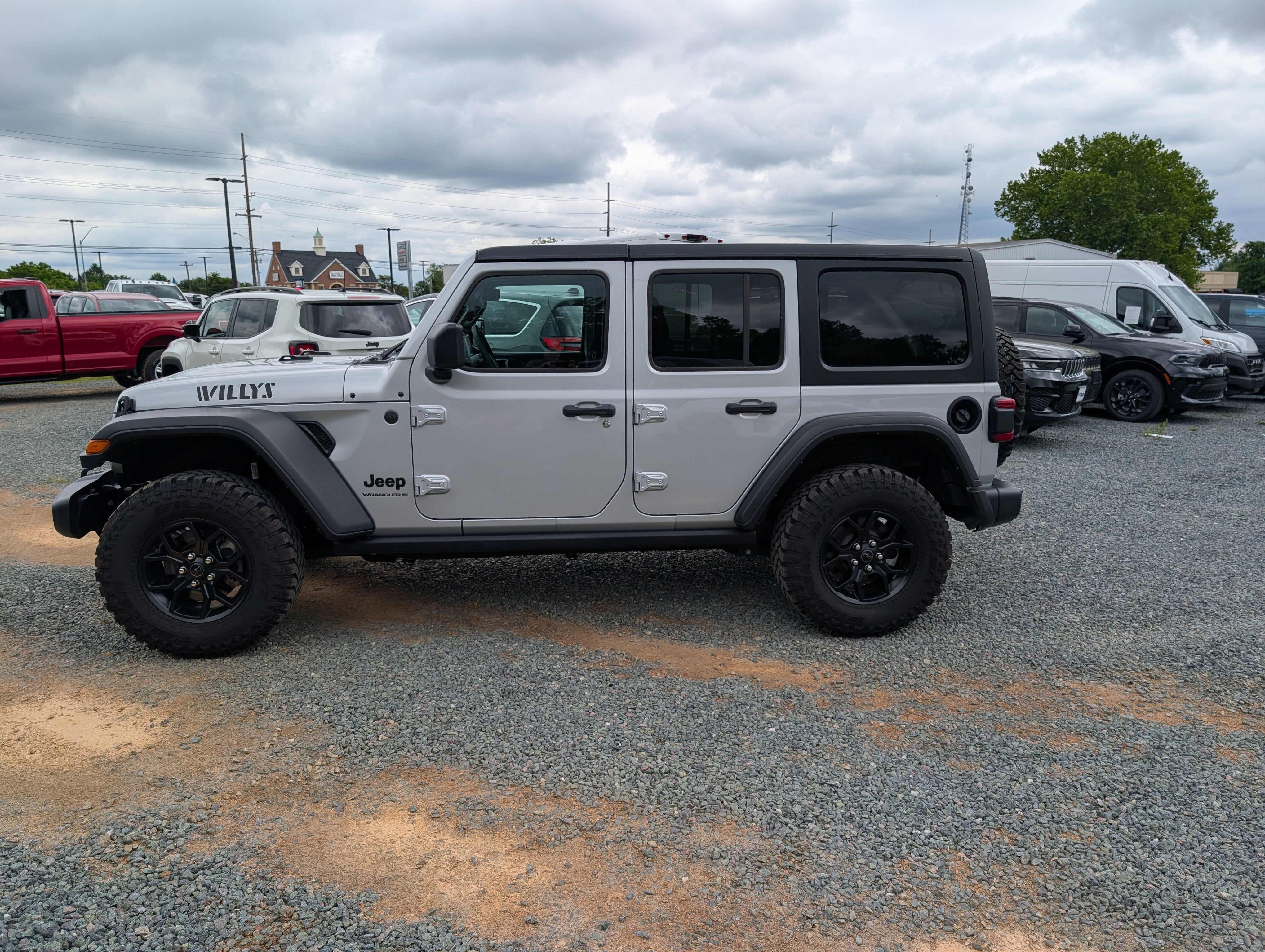 2024 Jeep Wrangler Willys
