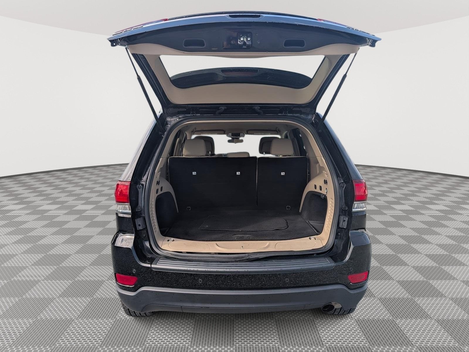 2021 Jeep Grand Cherokee Laredo E