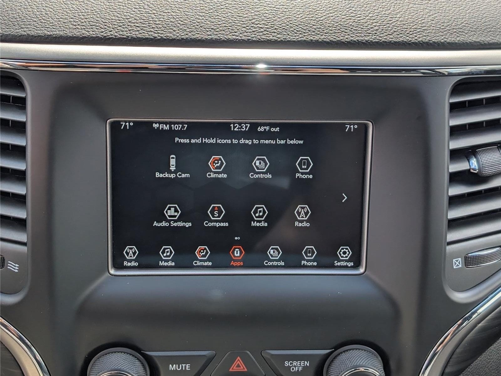 2021 Jeep Grand Cherokee Laredo E