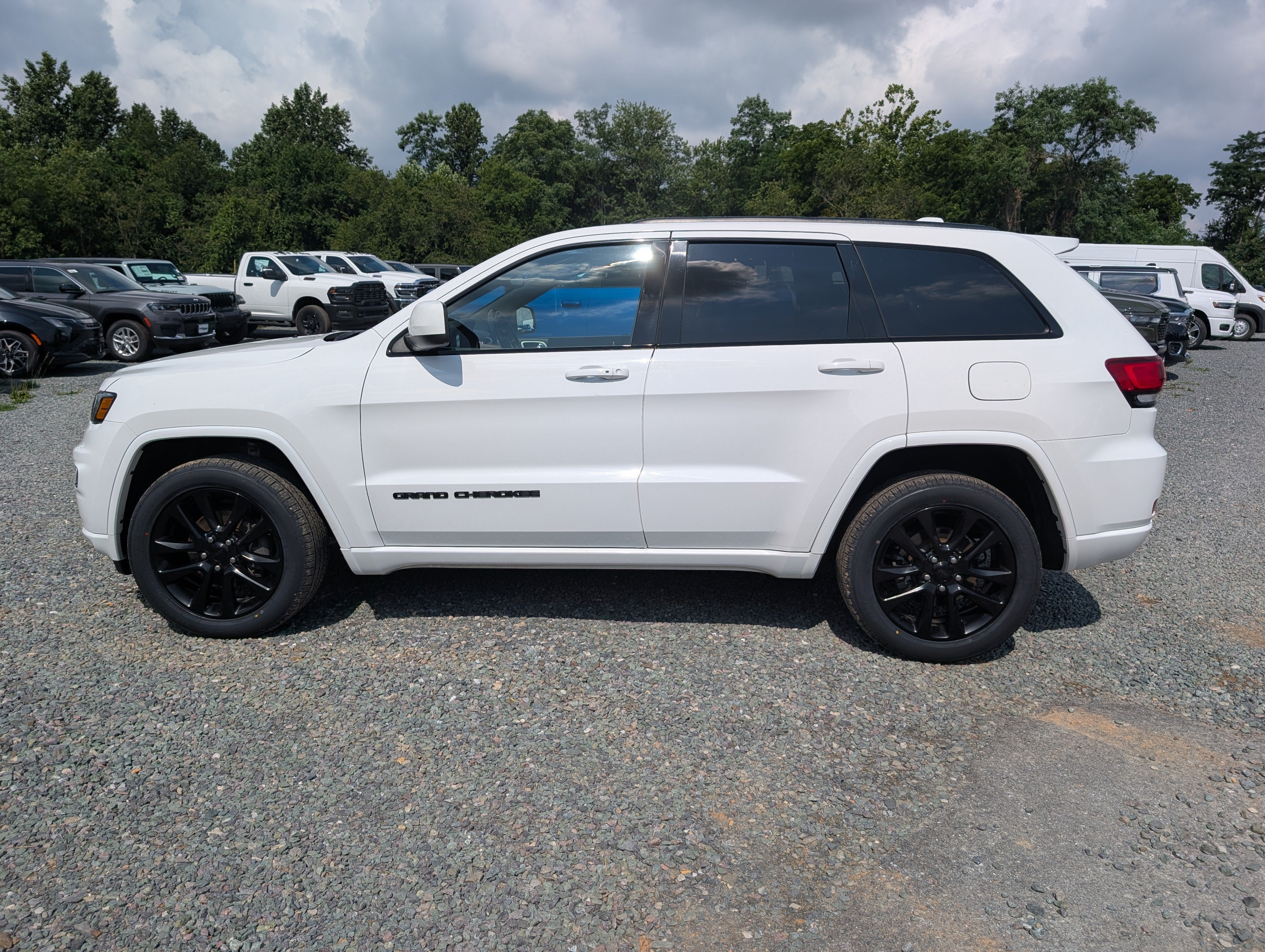 2020 Jeep Grand Cherokee Altitude