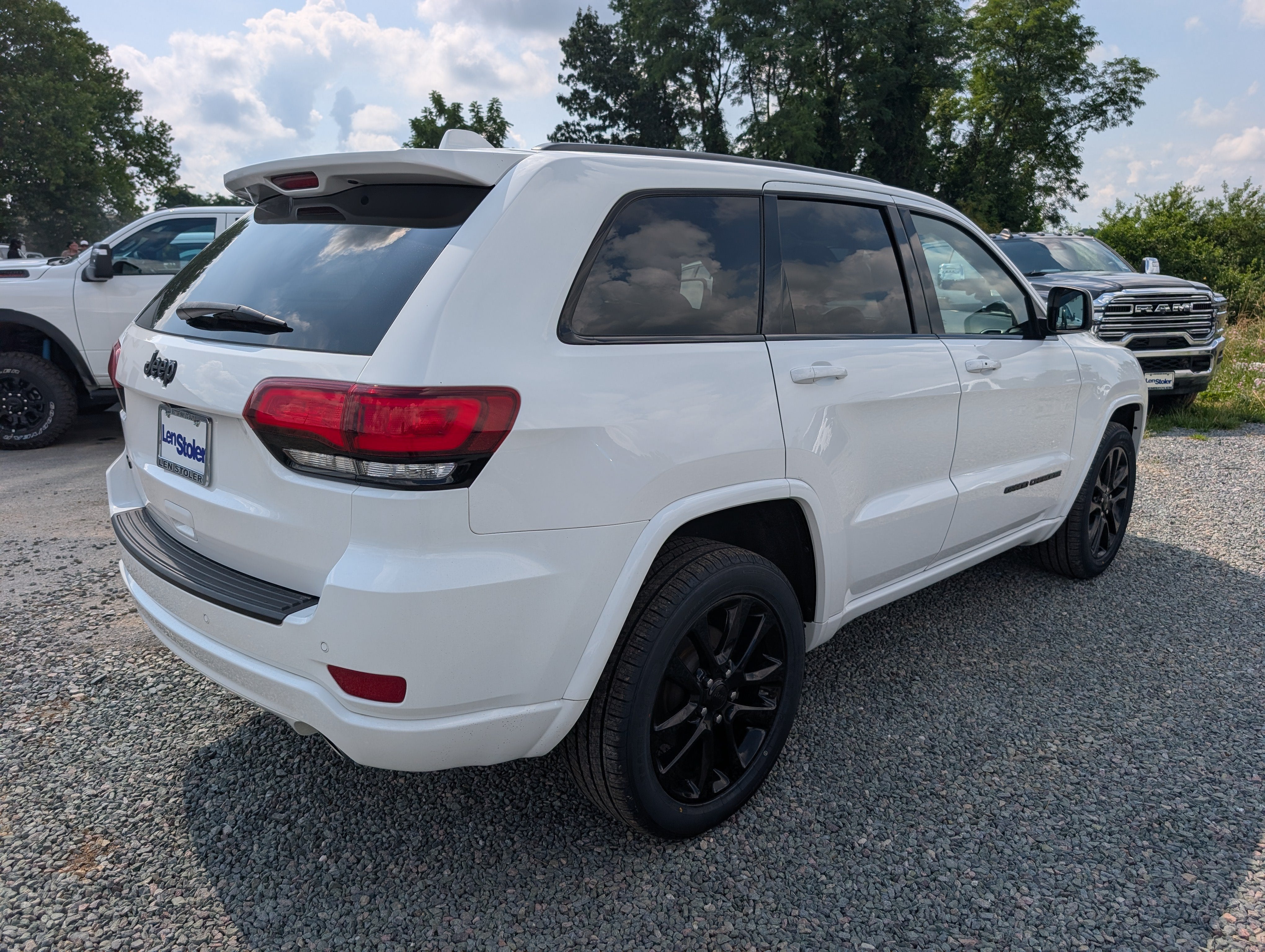 2020 Jeep Grand Cherokee Altitude