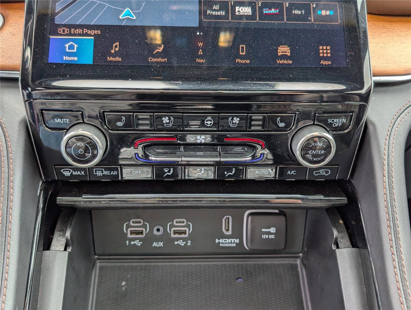 2023 Jeep Grand Cherokee Summit Reserve