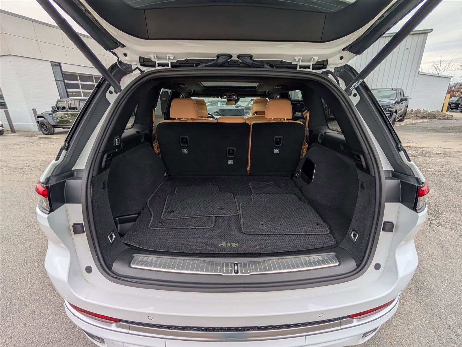 2024 Jeep Grand Cherokee Summit Reserve