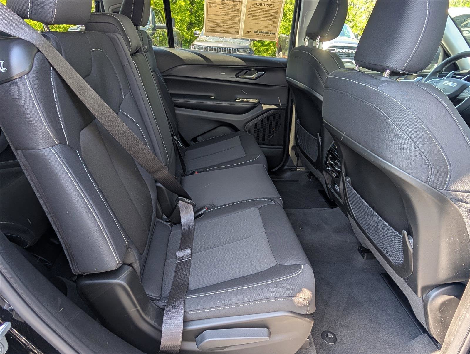 2024 Jeep Grand Cherokee L Laredo