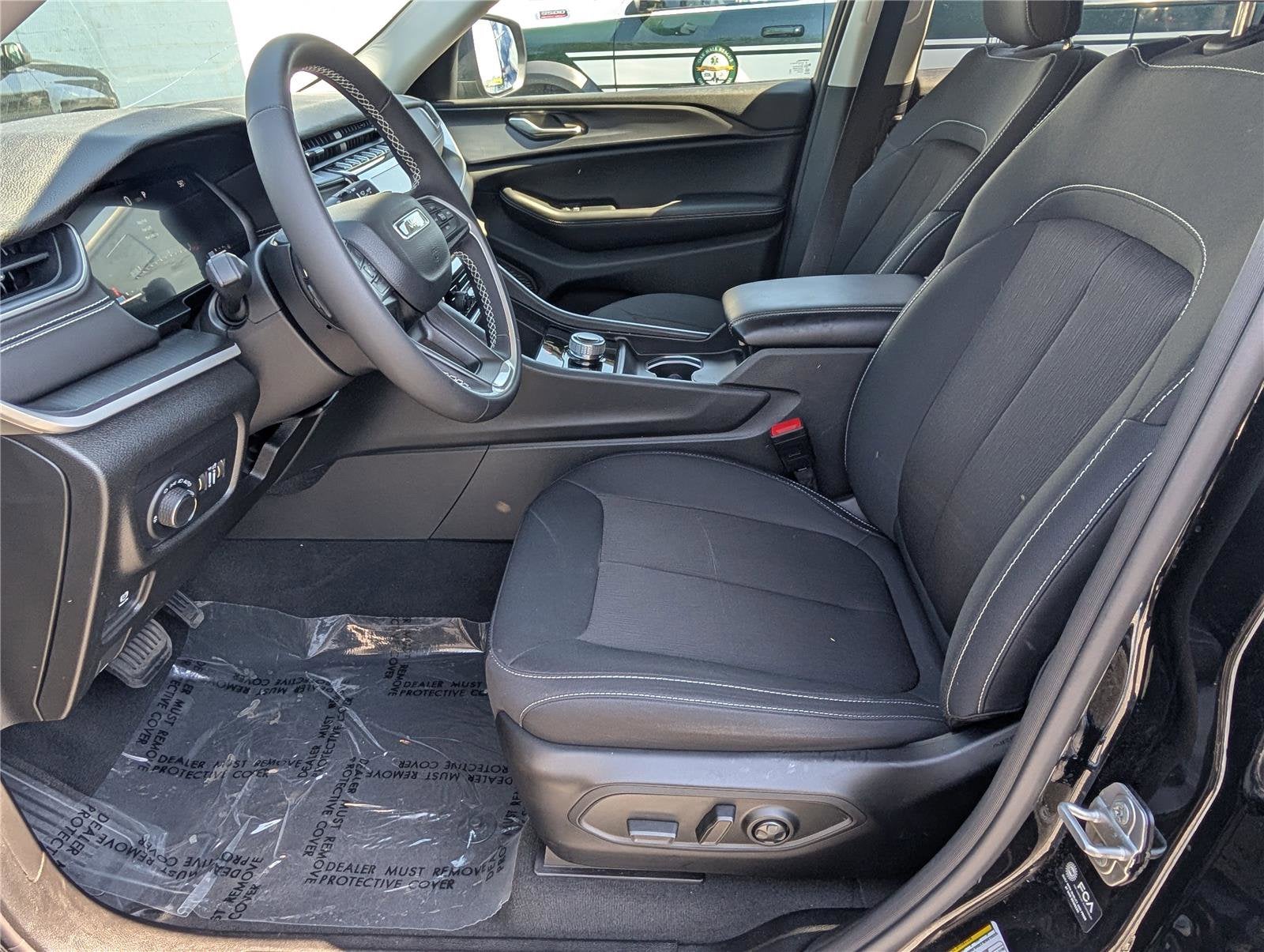 2024 Jeep Grand Cherokee L Laredo