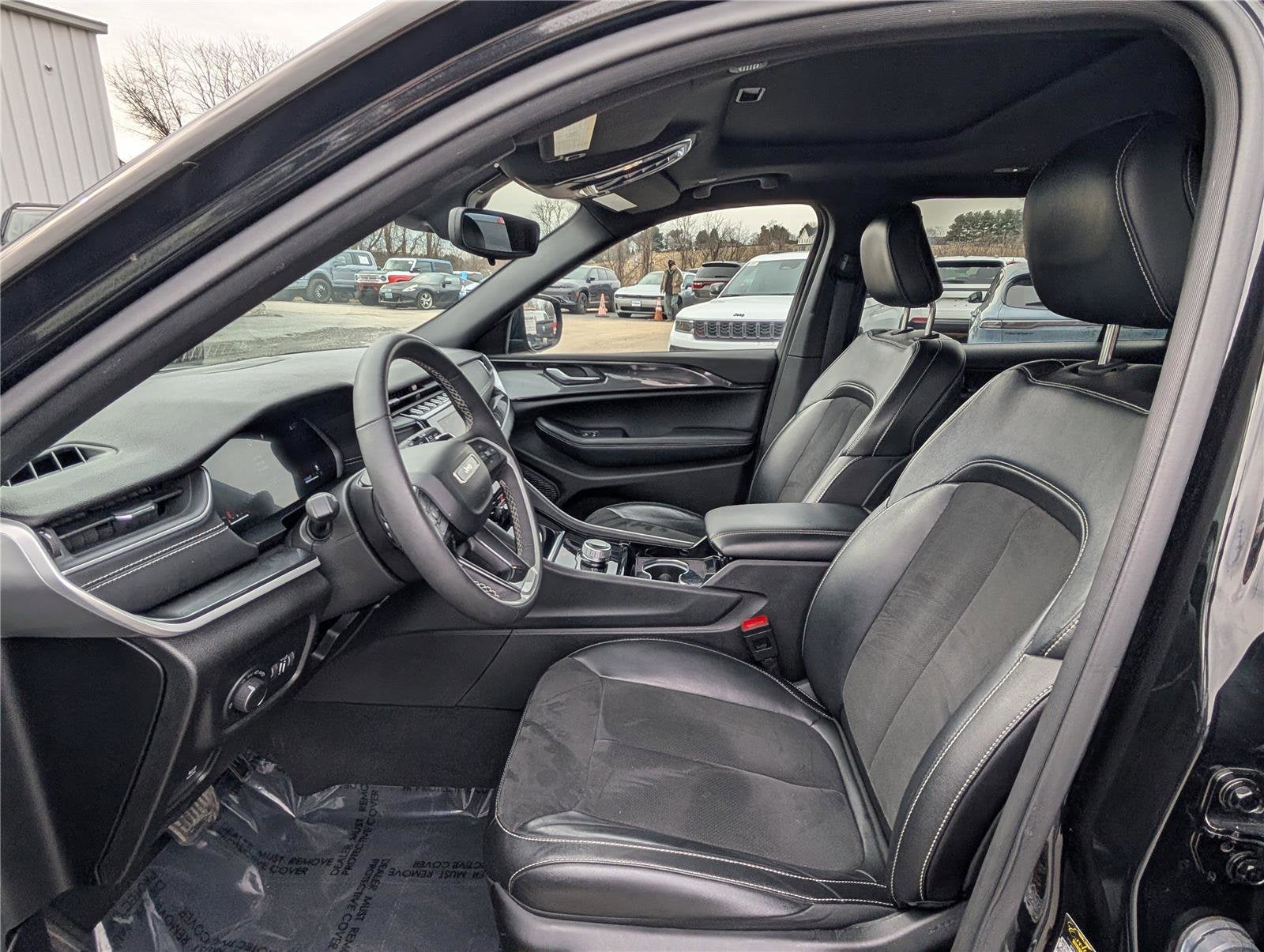 2023 Jeep Grand Cherokee L Altitude