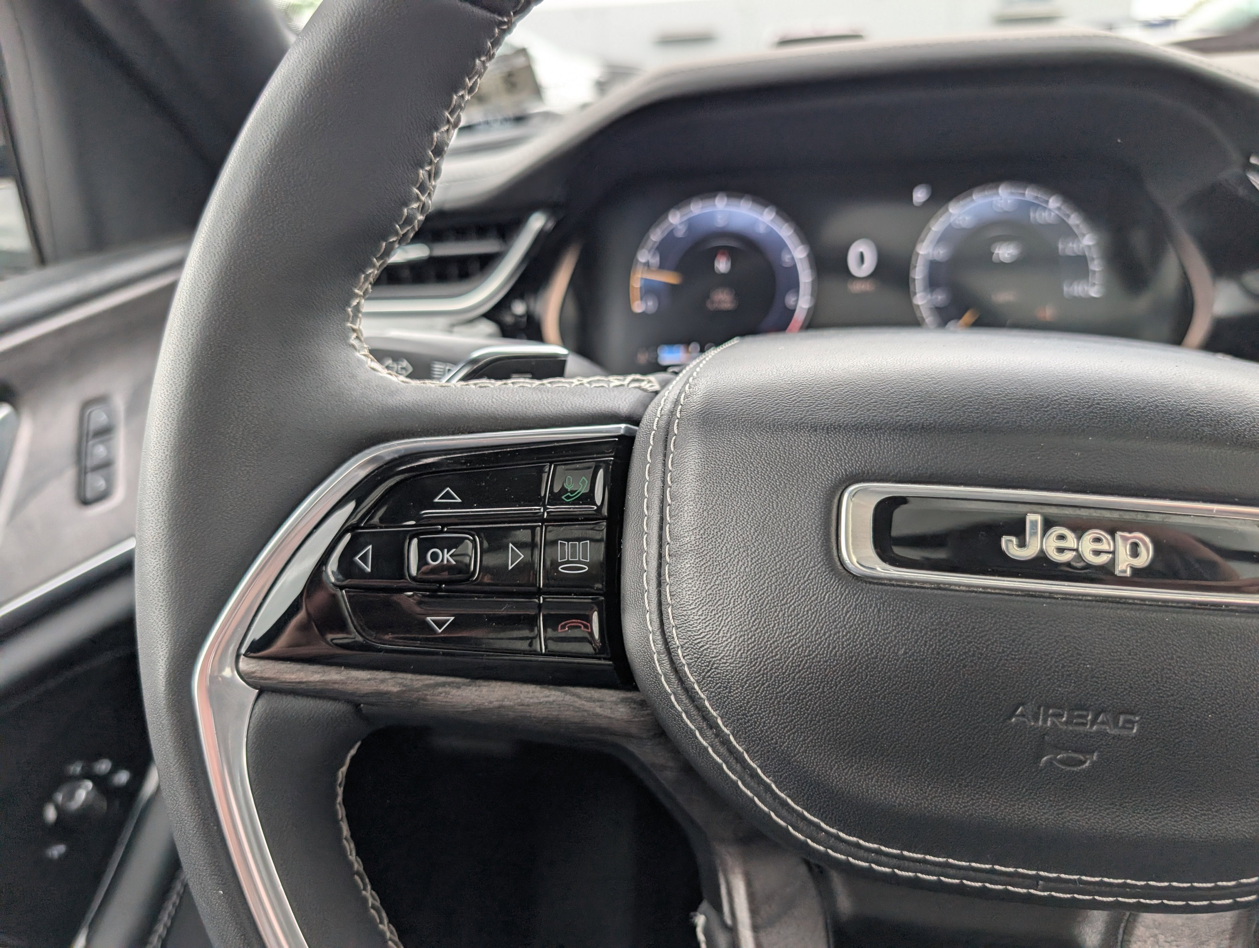 2023 Jeep Grand Cherokee L Overland