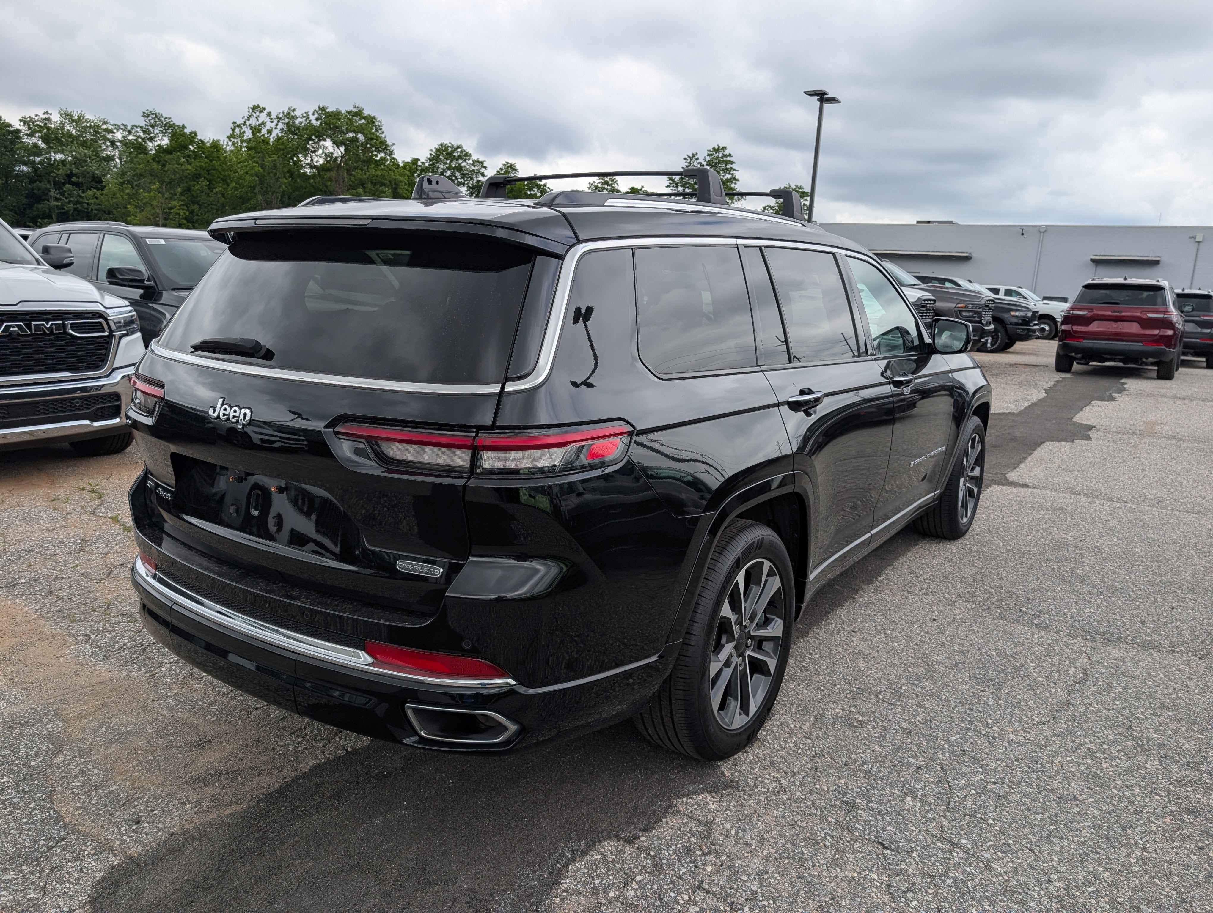 2023 Jeep Grand Cherokee L Overland