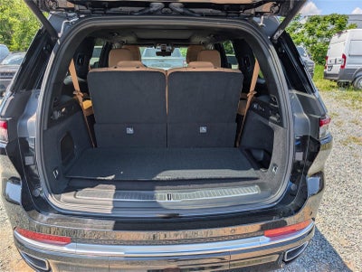 2023 Jeep Grand Cherokee L Summit Reserve