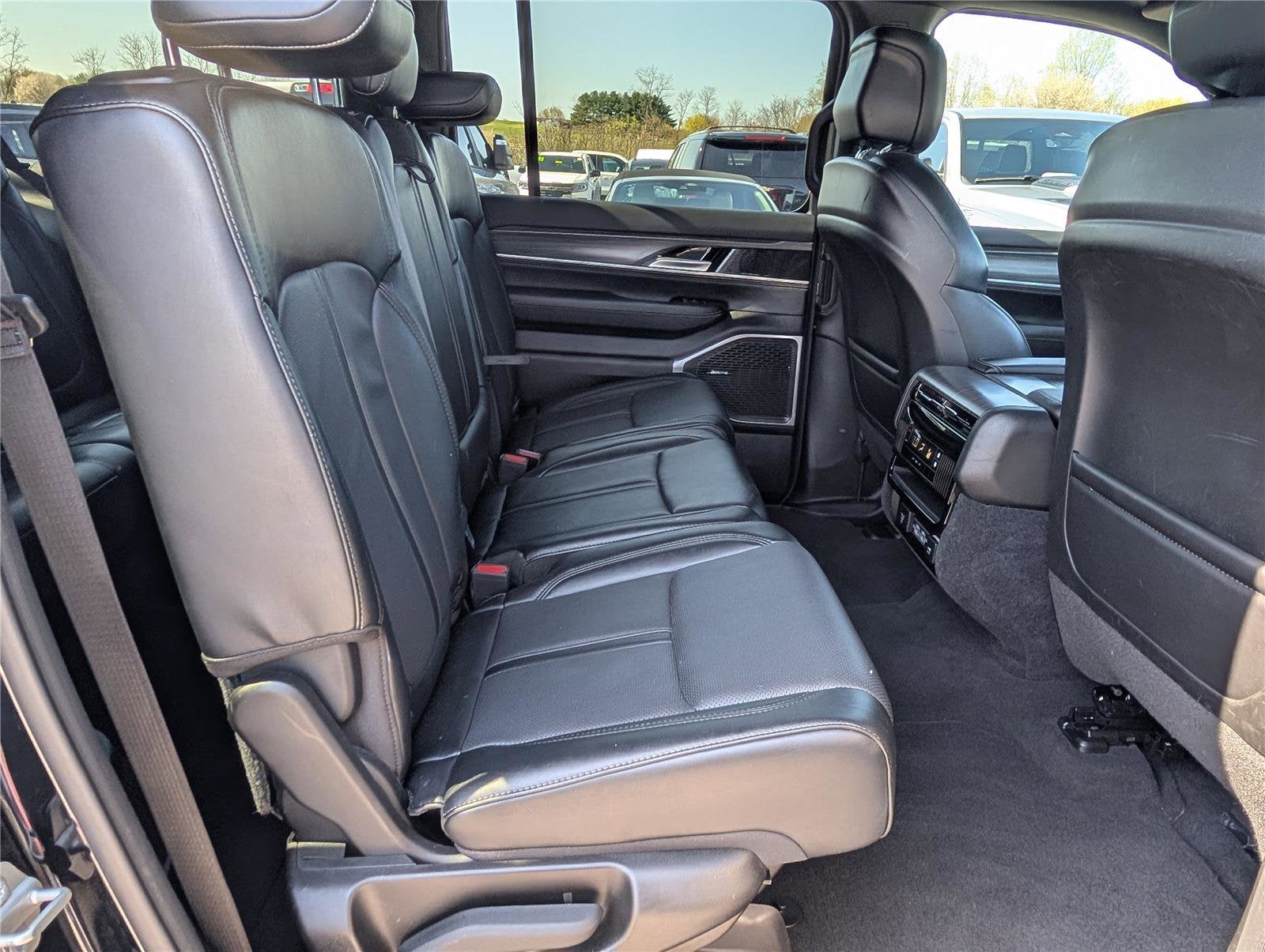 2024 Jeep Wagoneer L Series II