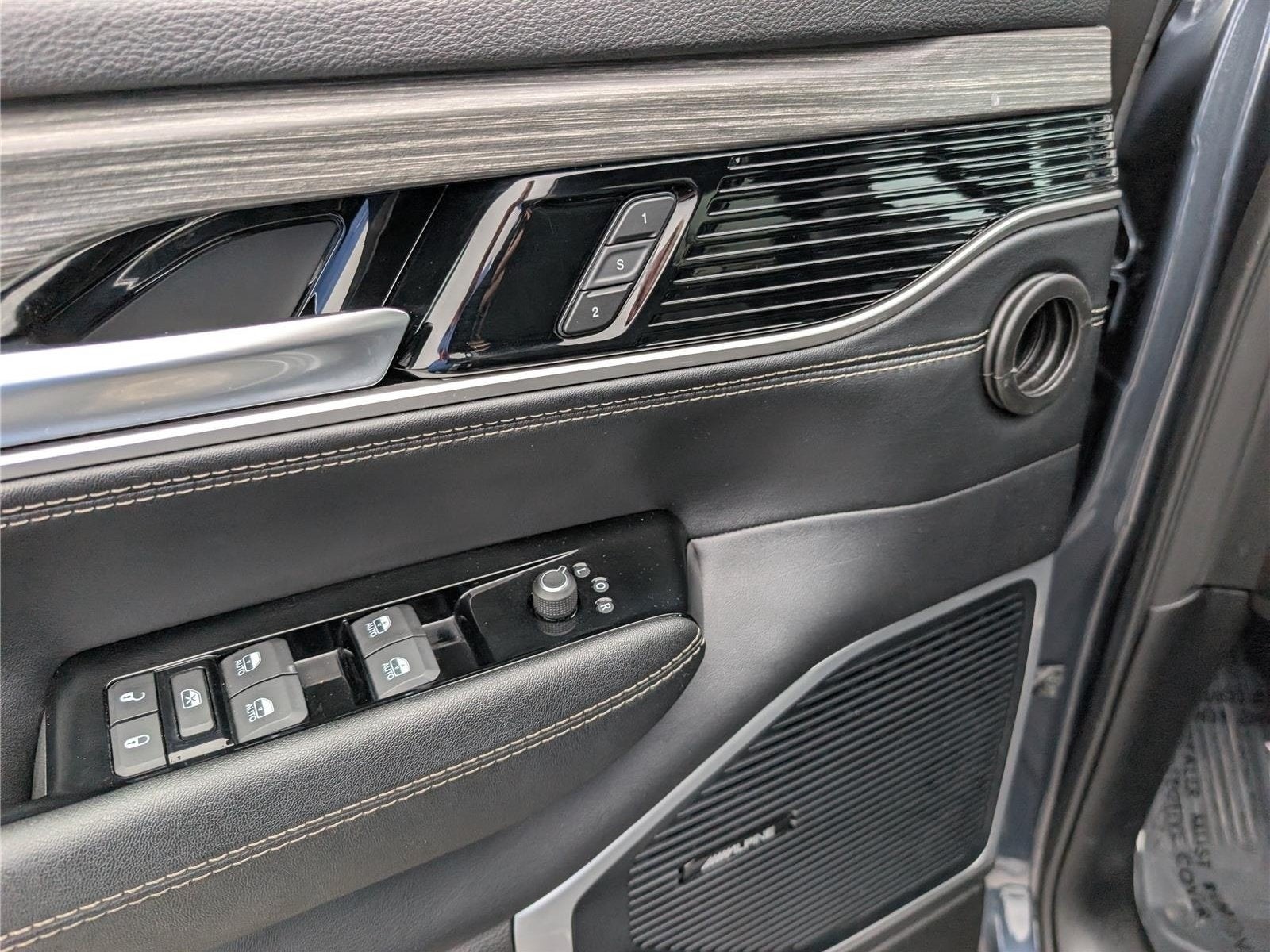 2024 Jeep Wagoneer Series II