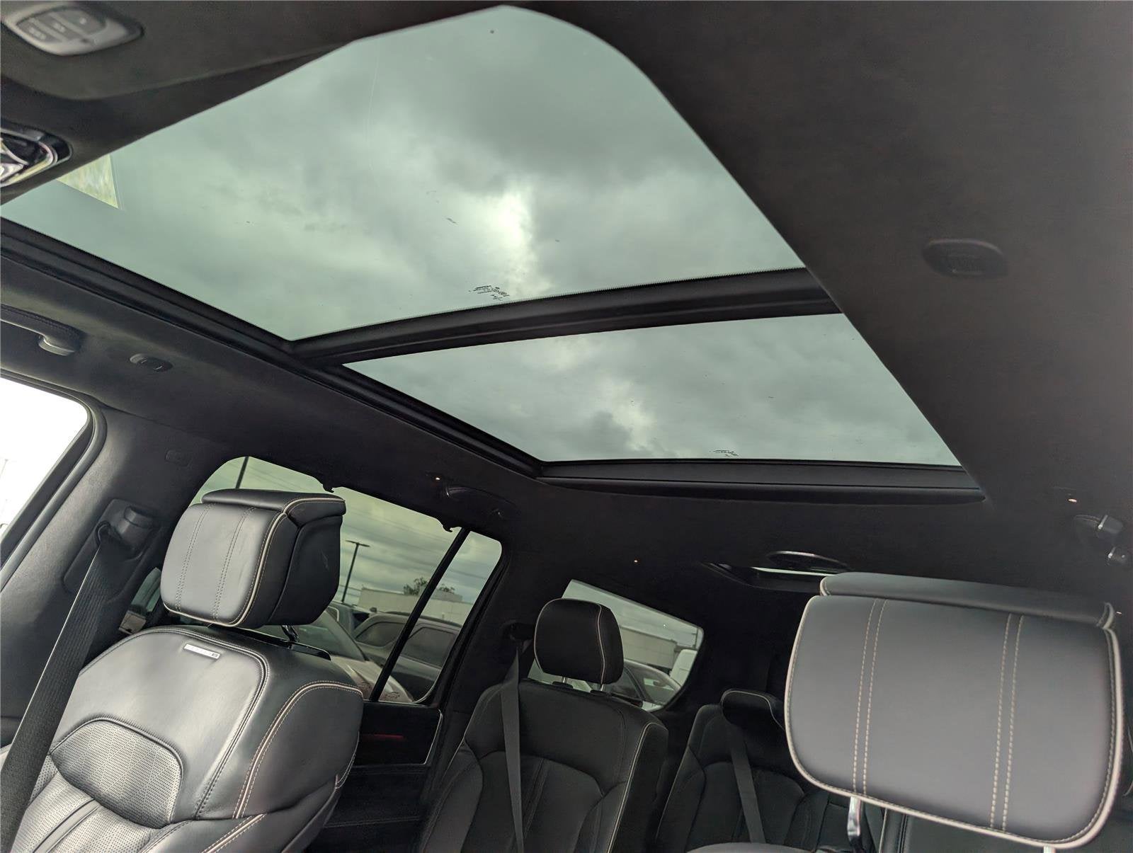 2022 Jeep Grand Wagoneer Series II