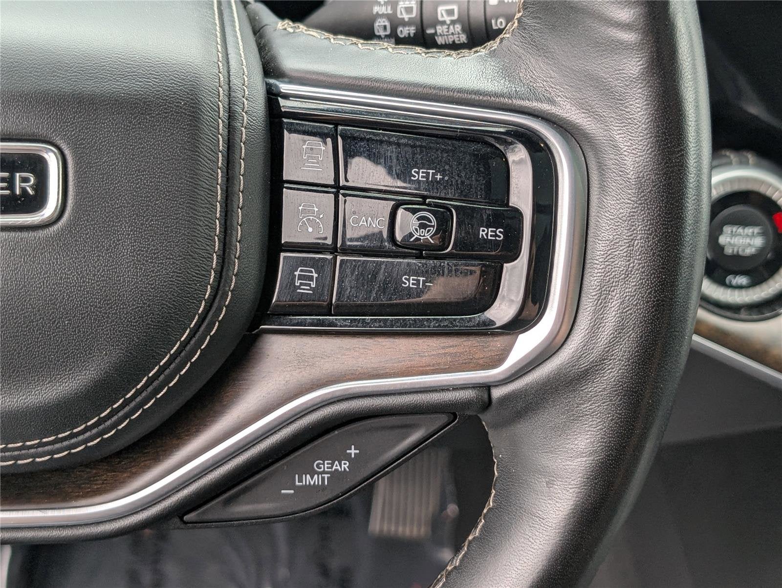 2022 Jeep Grand Wagoneer Series II