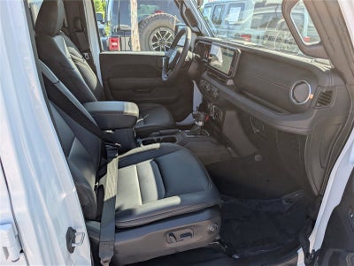 2025 Jeep Gladiator High Tide