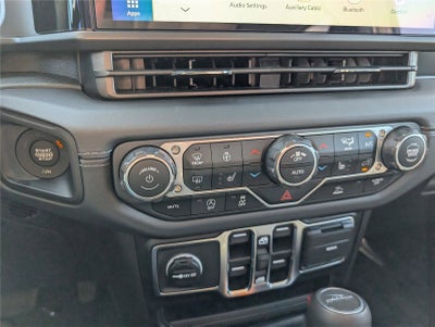 2025 Jeep Gladiator High Tide