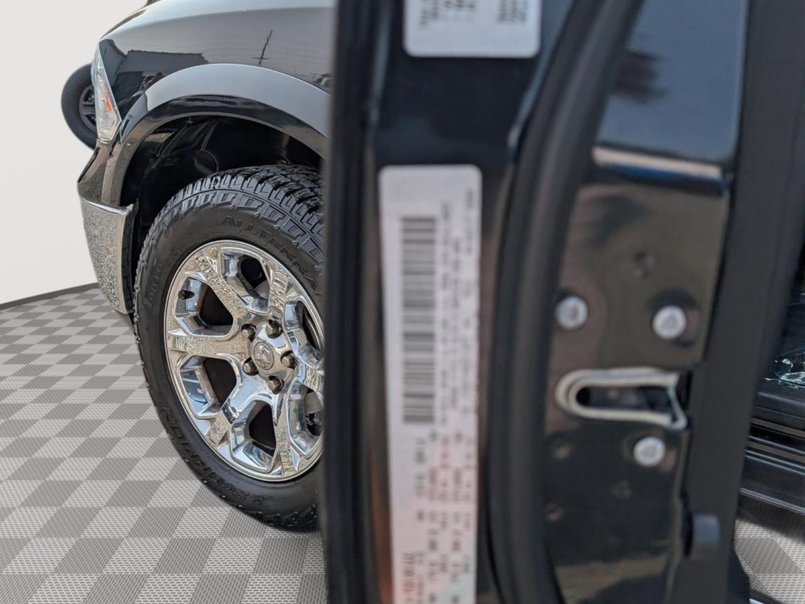 2016 RAM 1500 Laramie