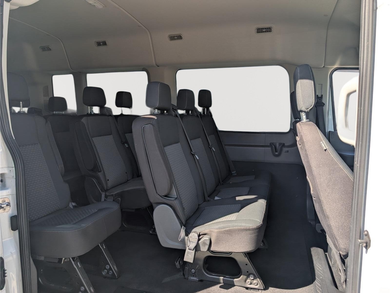 2020 Ford Transit Passenger Wagon XLT