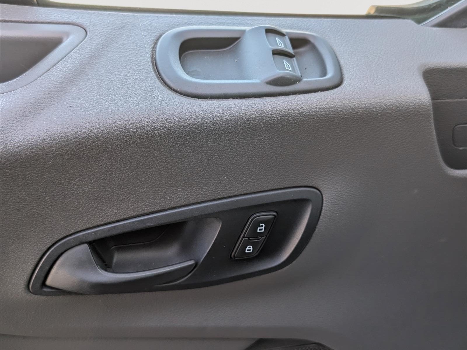2020 Ford Transit Passenger Wagon XLT