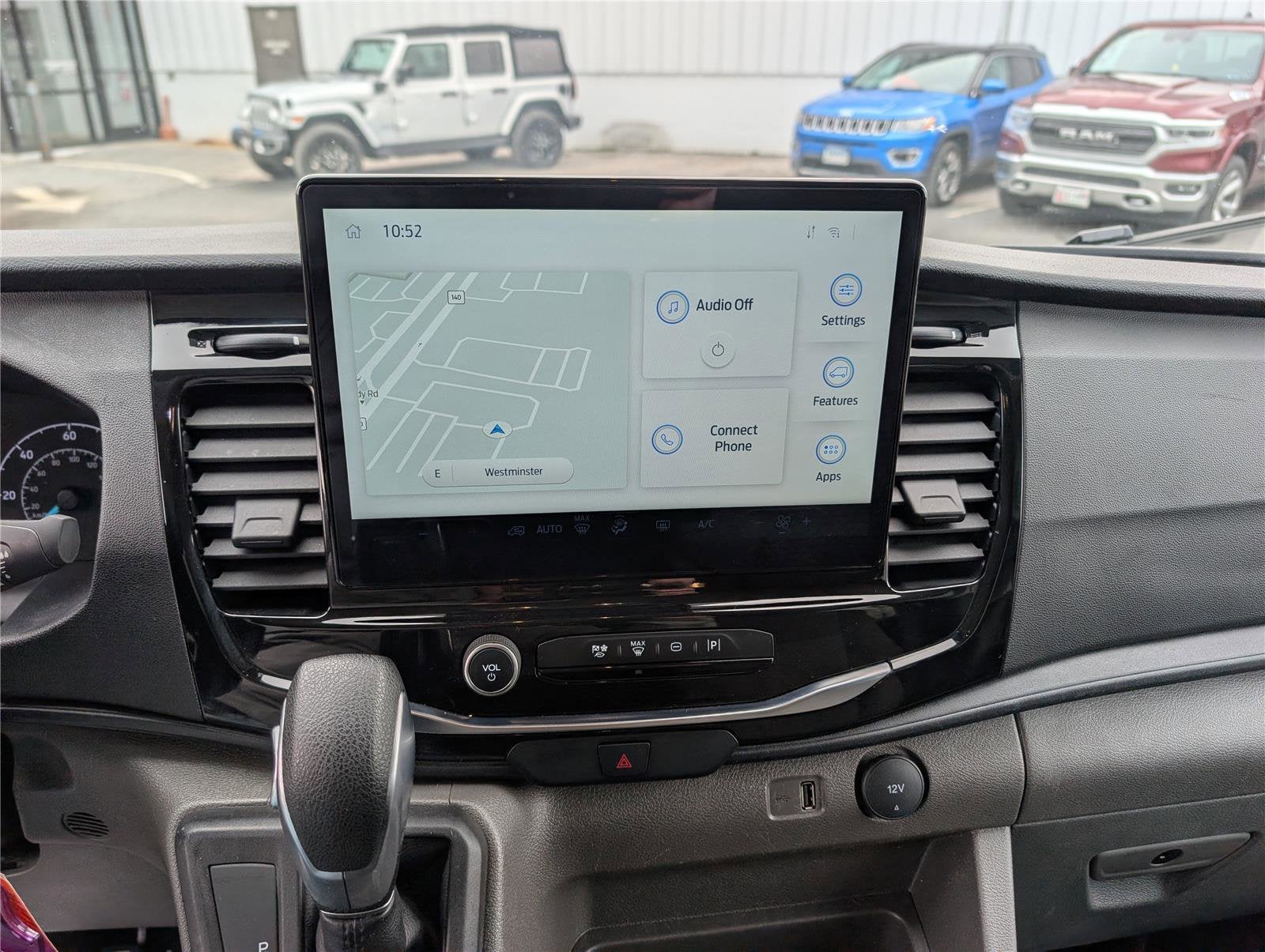 2024 Ford Transit Passenger Wagon XLT