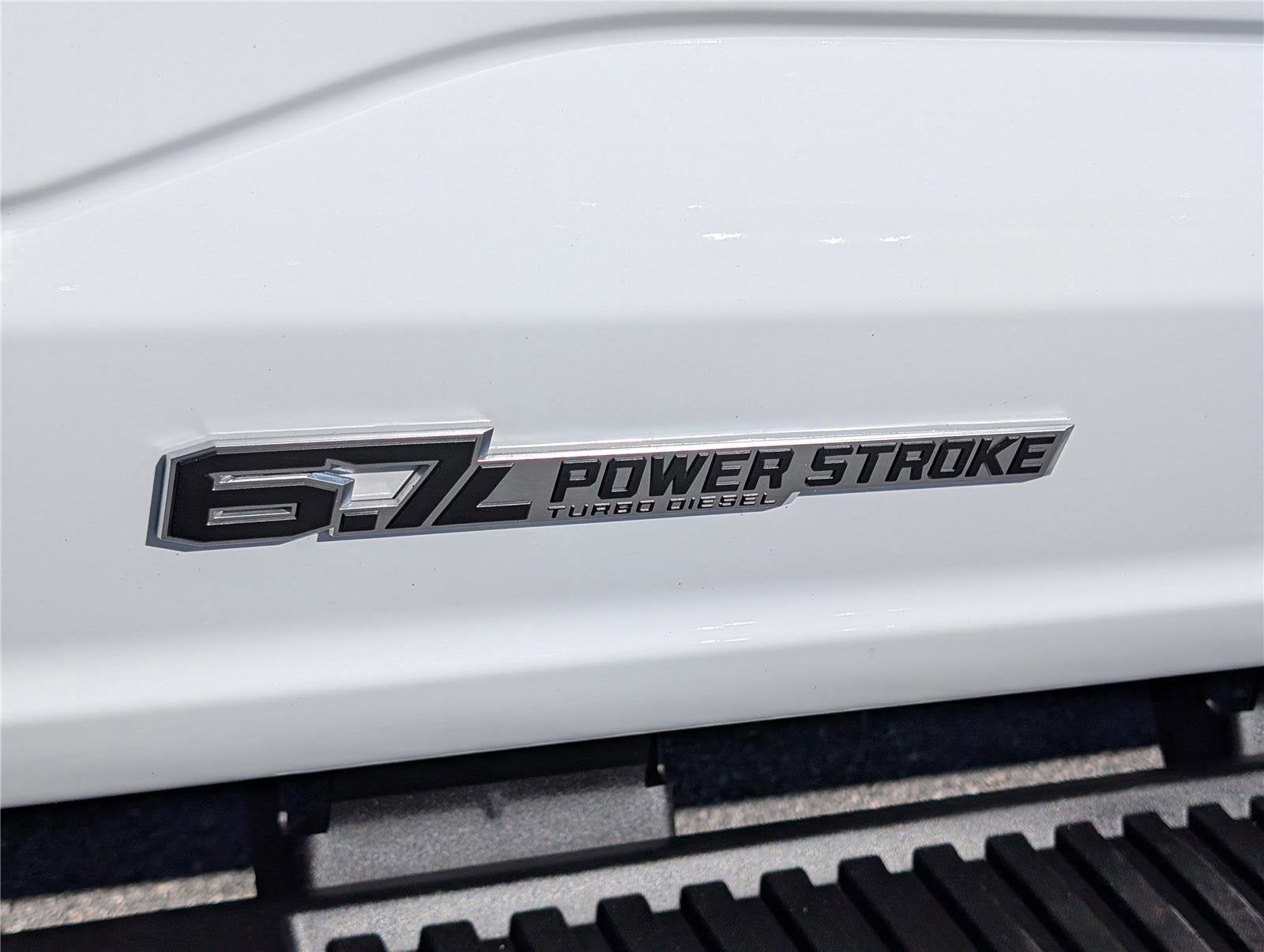 2024 Ford Super Duty F-550 DRW XL