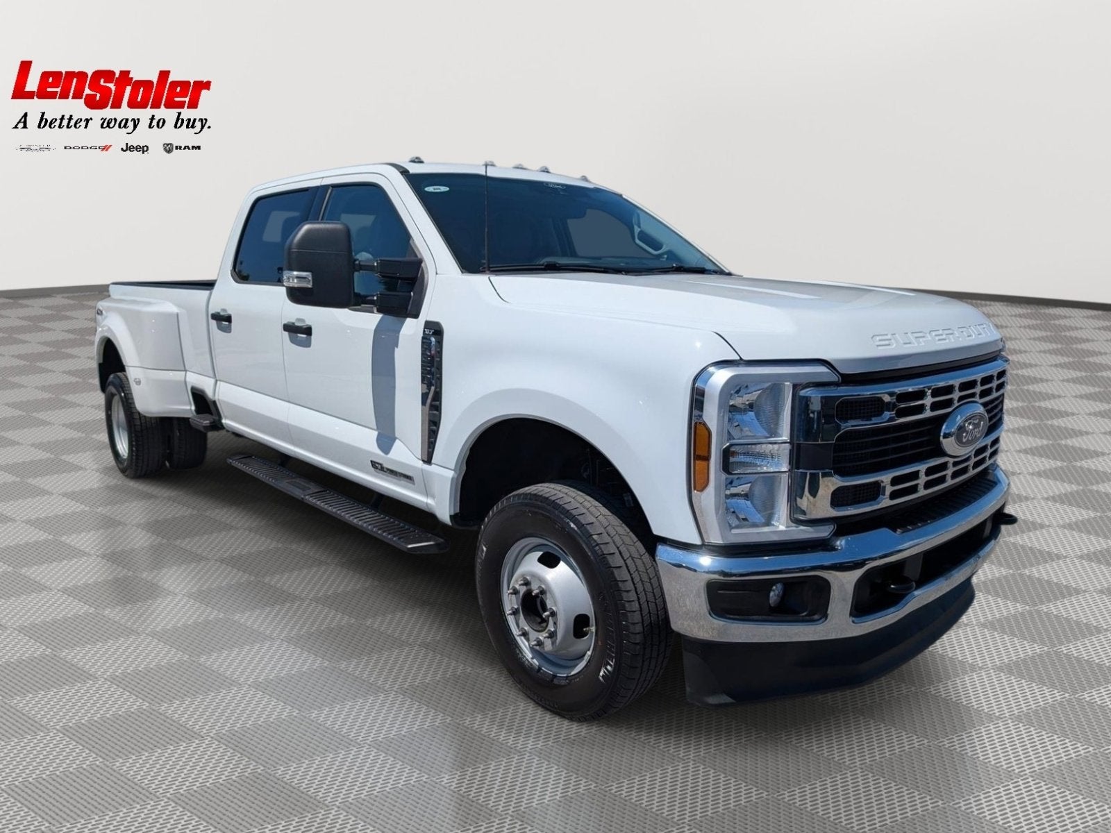 2026 Ford Super Duty F-350 DRW XLT
