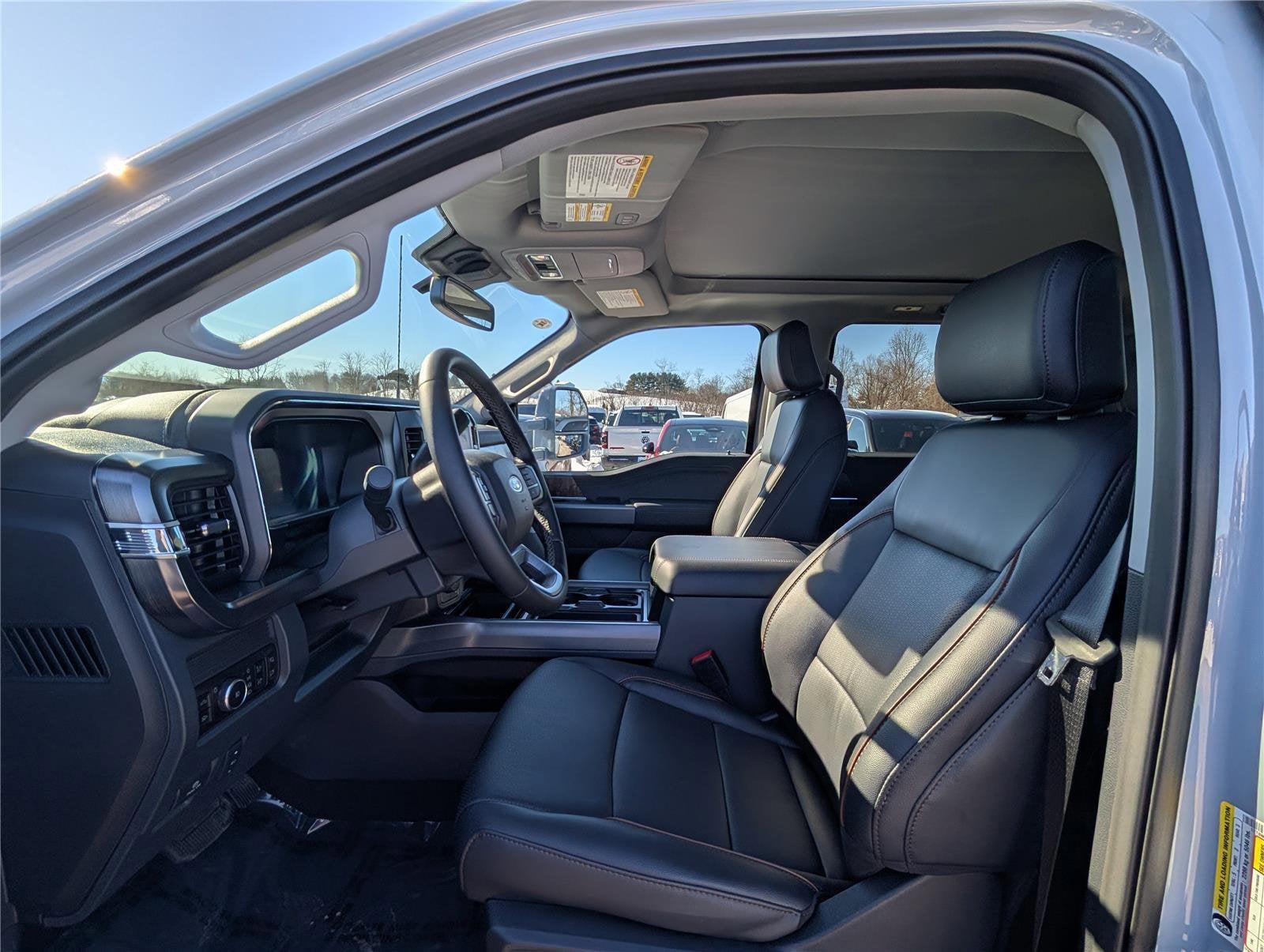 2026 Ford Super Duty F-450 DRW LARIAT