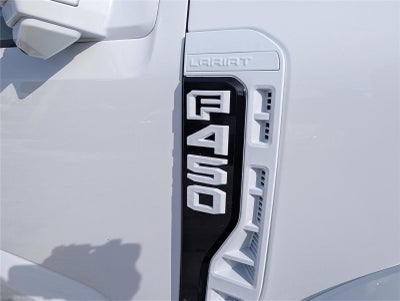 2026 Ford Super Duty F-450 DRW LARIAT