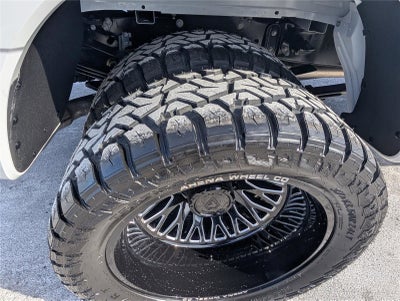 2026 Ford Super Duty F-450 DRW LARIAT