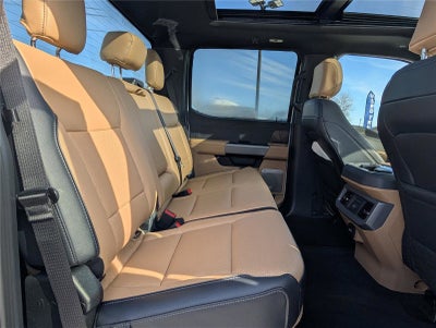 2026 Ford Super Duty F-450 DRW LARIAT