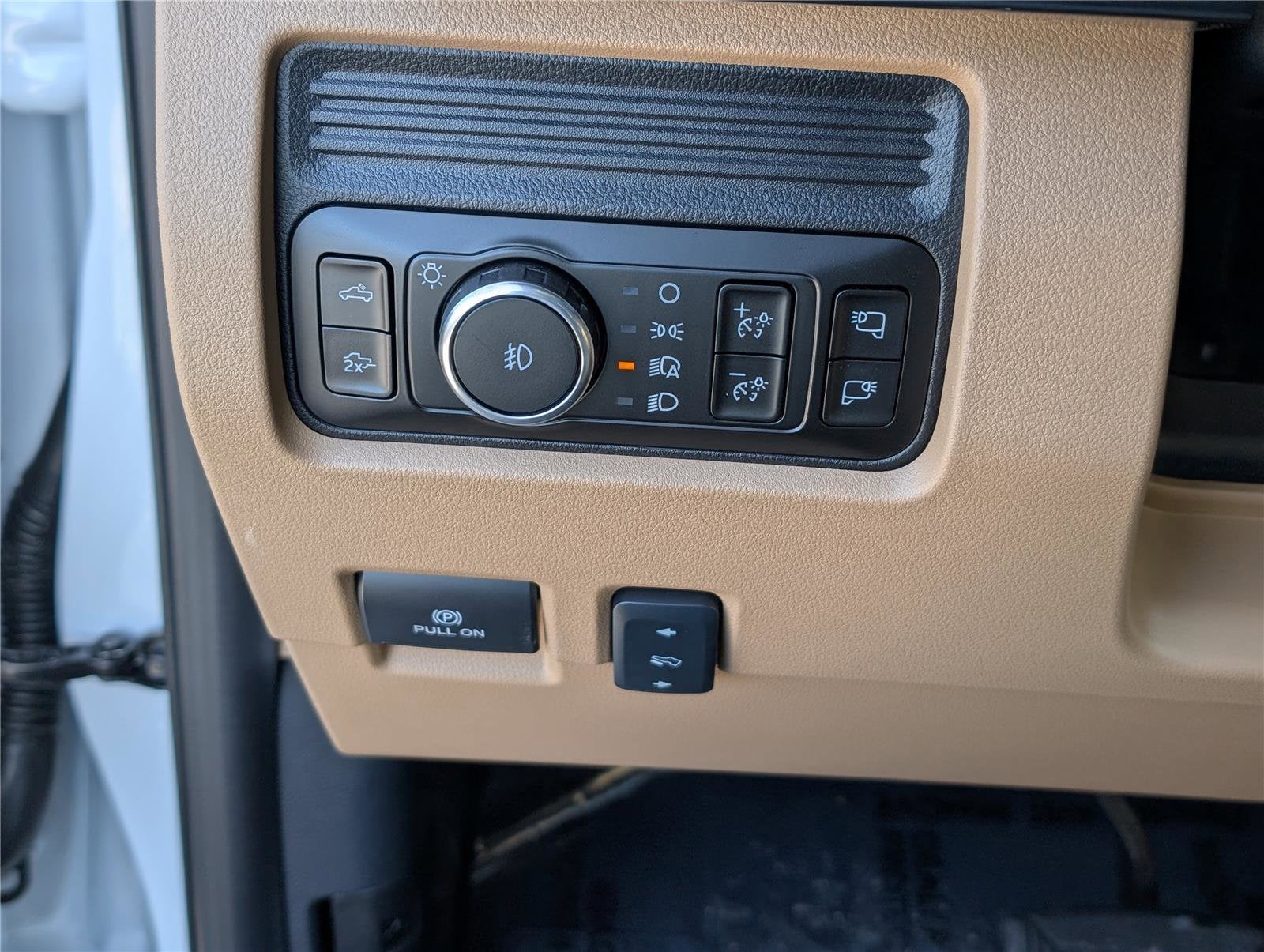 2026 Ford Super Duty F-450 DRW LARIAT