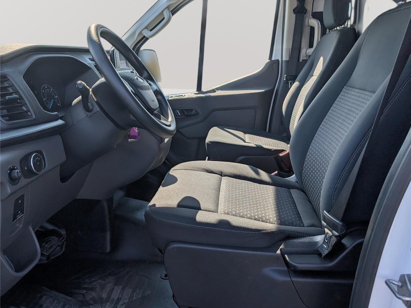 2025 Ford Transit Cargo Van Base