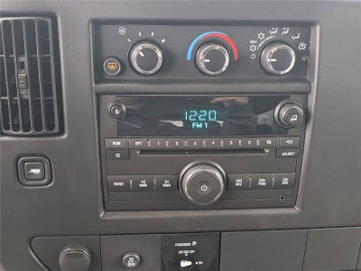 2013 Chevrolet Express Passenger LS