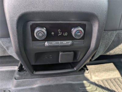 2025 GMC Acadia AWD AT4