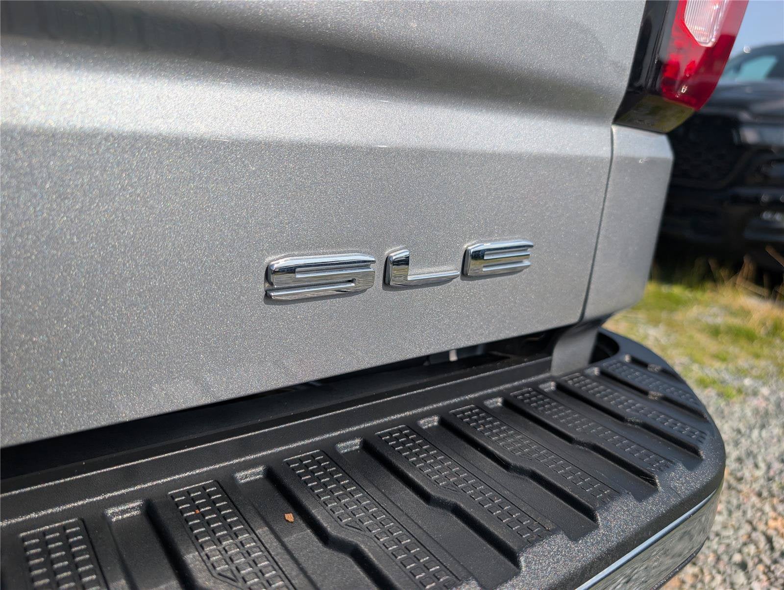 2024 GMC Sierra 1500 SLE