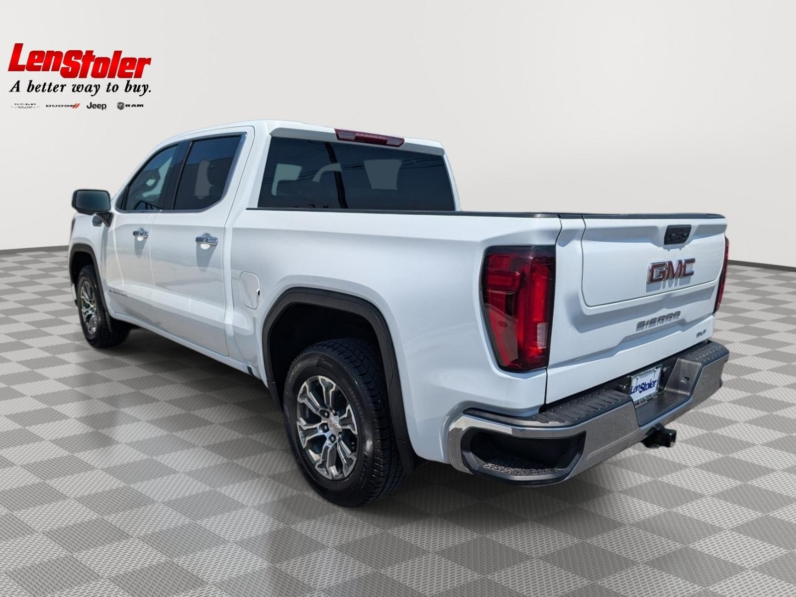 2025 GMC Sierra 1500 SLT