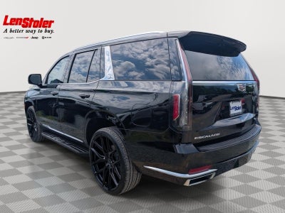 2023 Cadillac Escalade 4WD Luxury