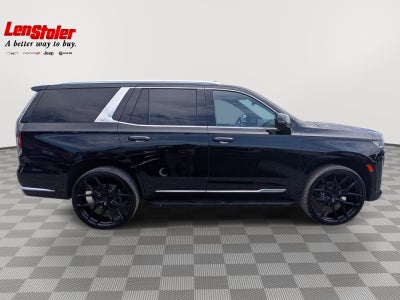 2023 Cadillac Escalade 4WD Luxury