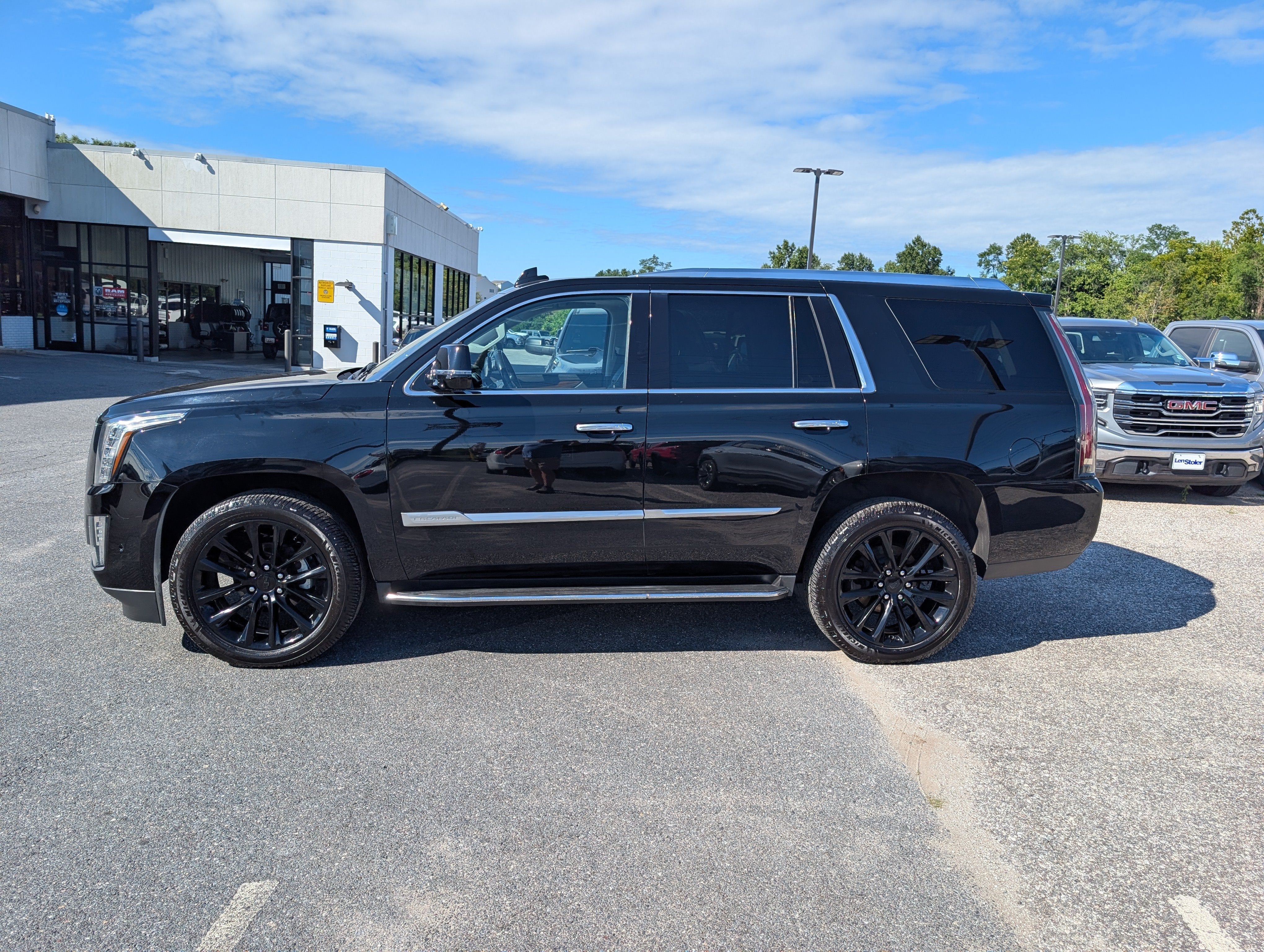 2020 Cadillac Escalade Premium Luxury