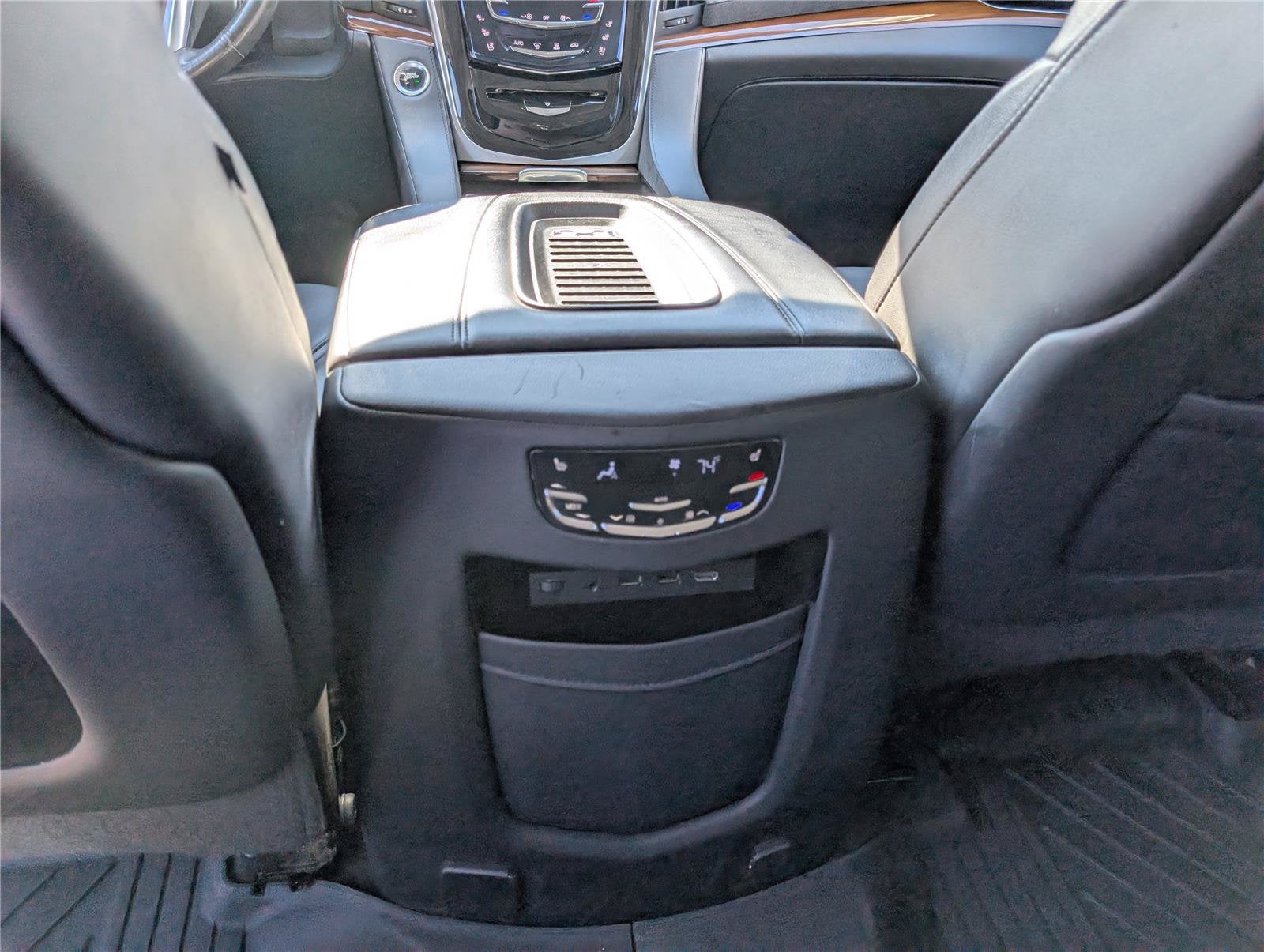 2020 Cadillac Escalade Premium Luxury