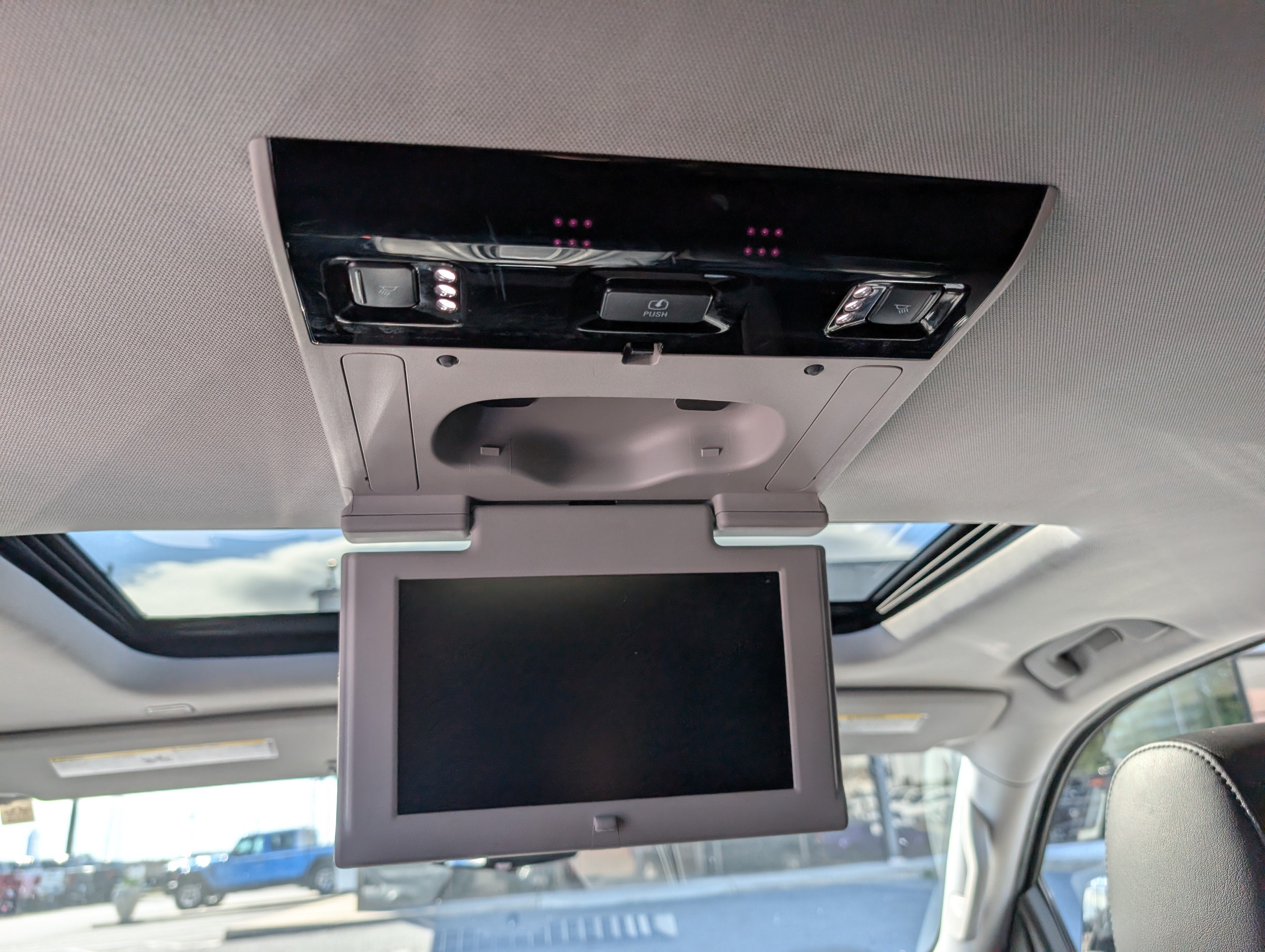 2020 Cadillac Escalade Premium Luxury