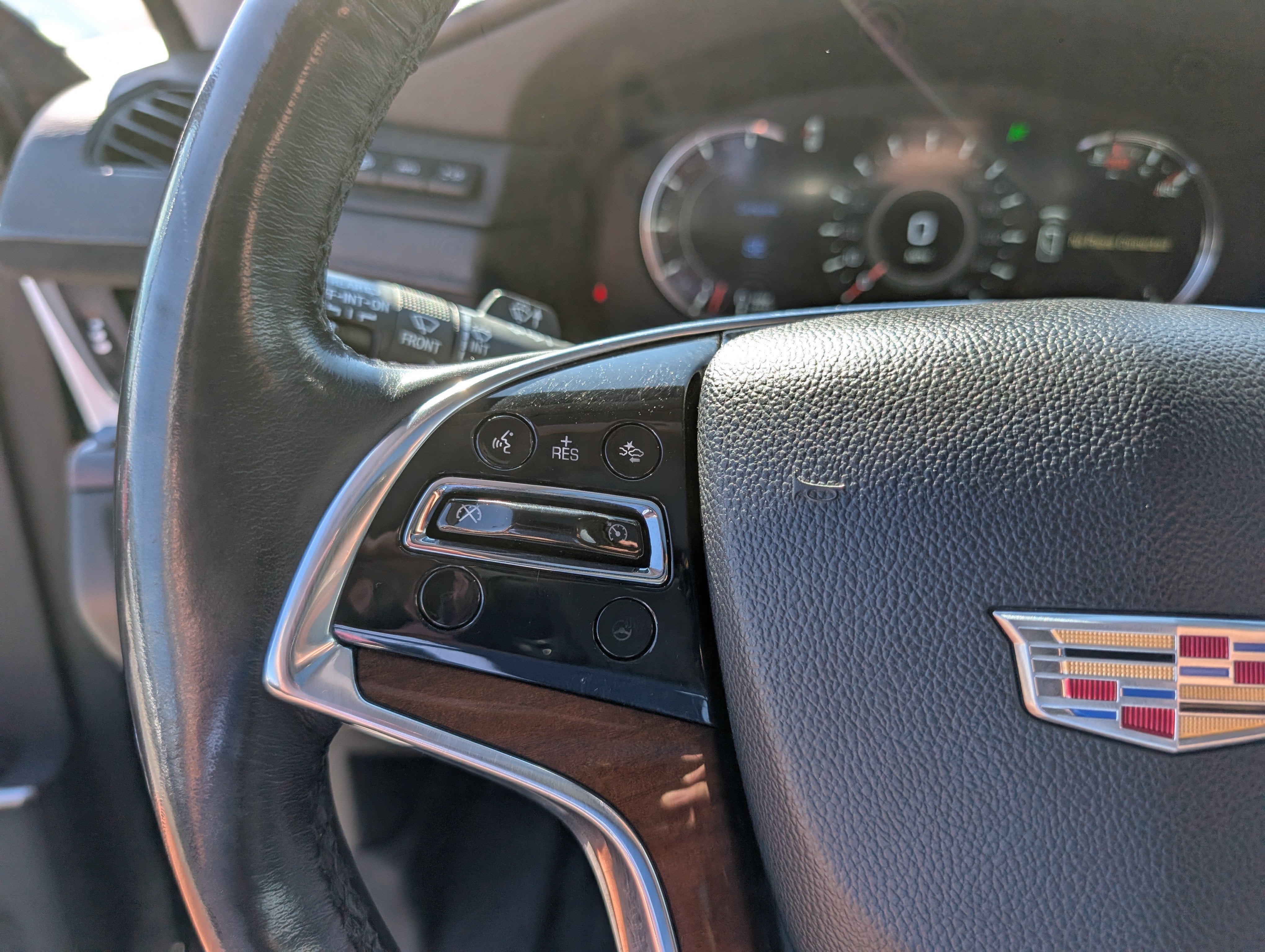 2020 Cadillac Escalade Premium Luxury