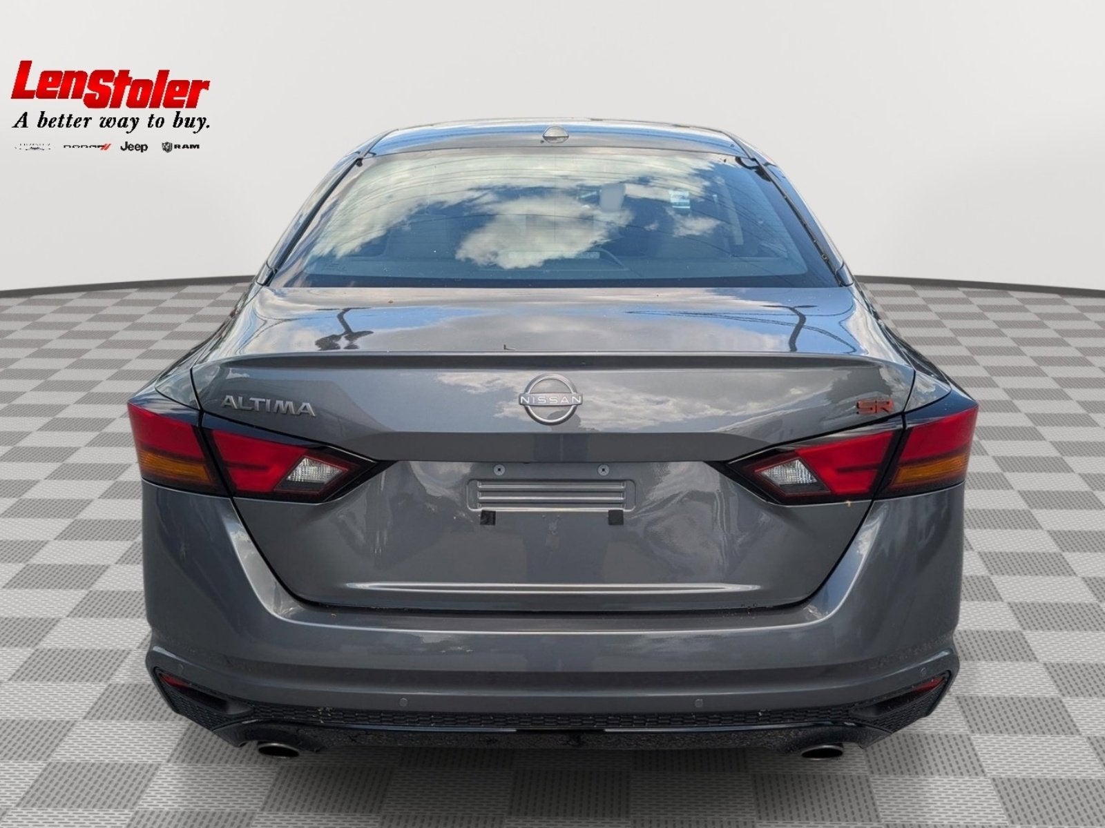 2025 Nissan Altima SR