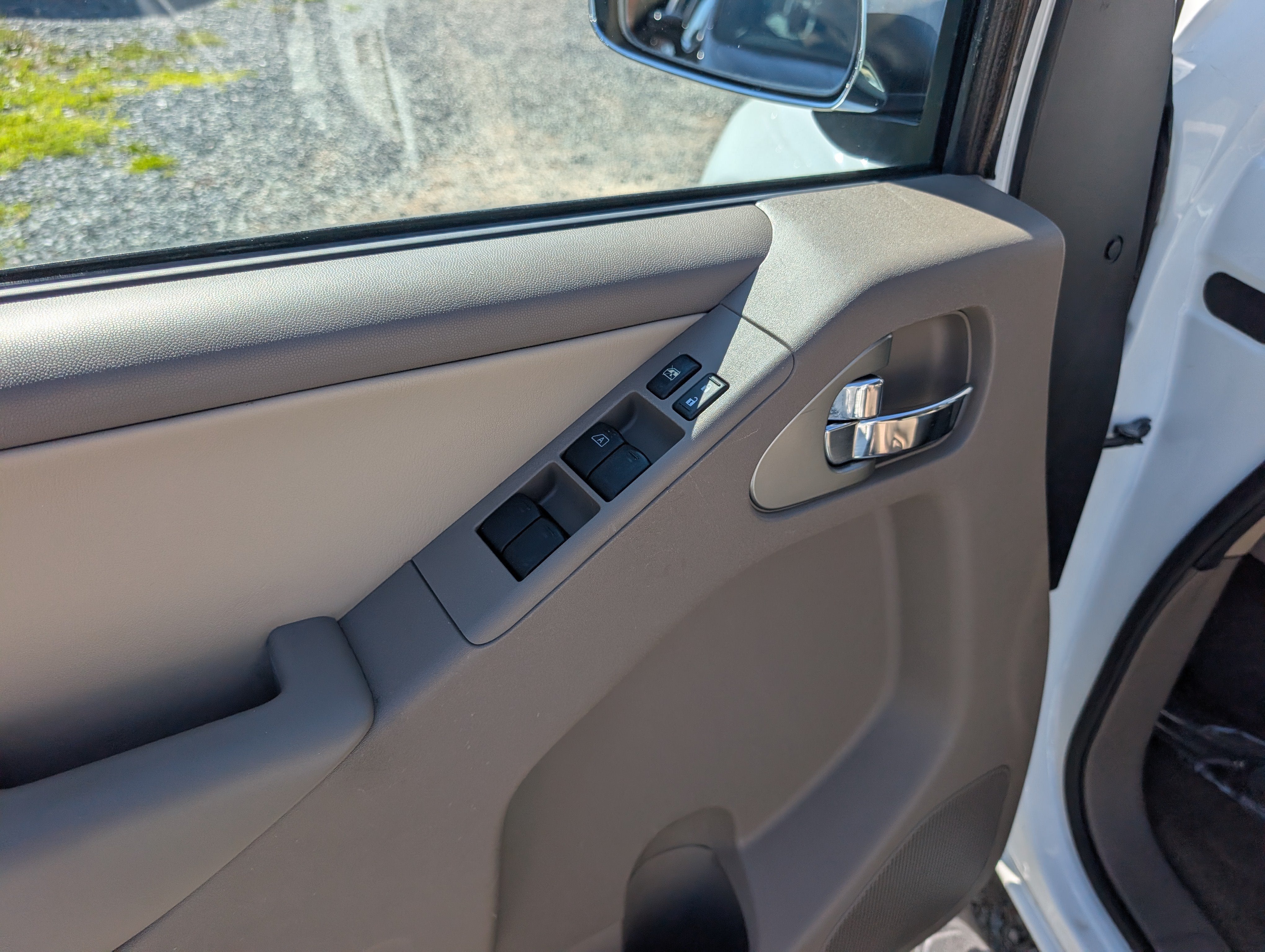 2016 Nissan Frontier SL