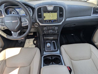 2023 Chrysler 300 Touring L