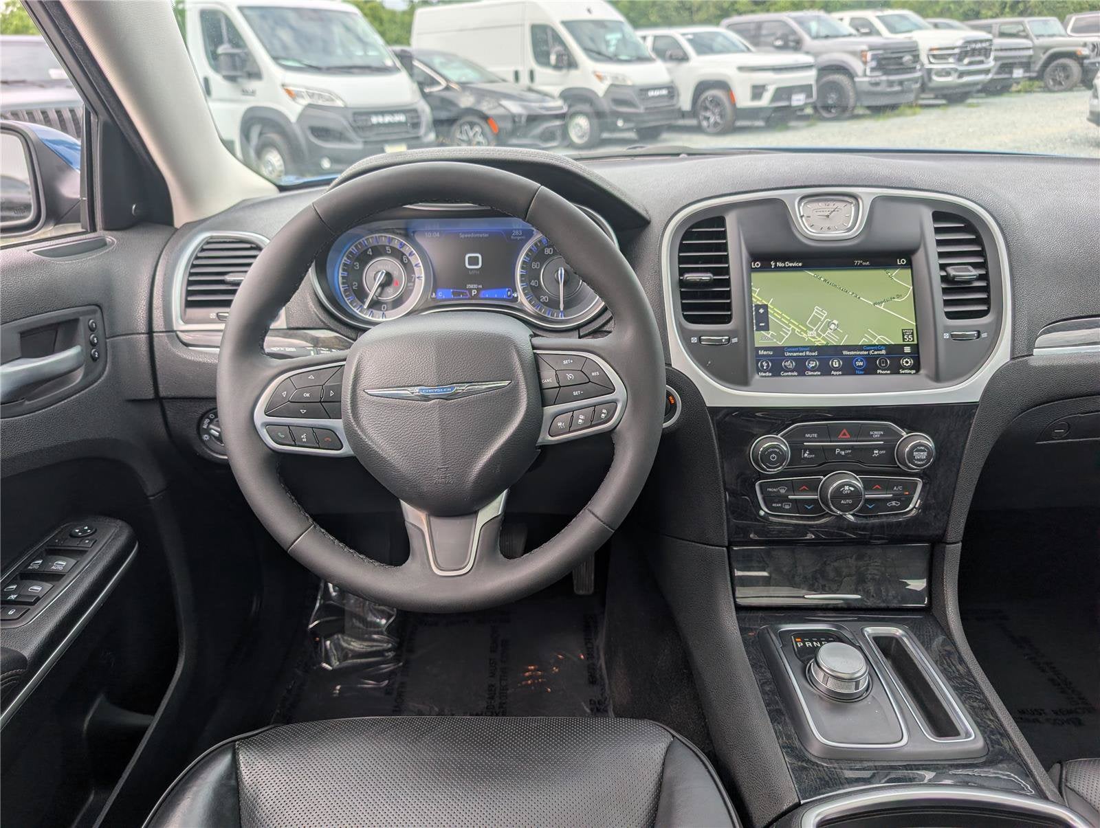 2023 Chrysler 300 Touring L
