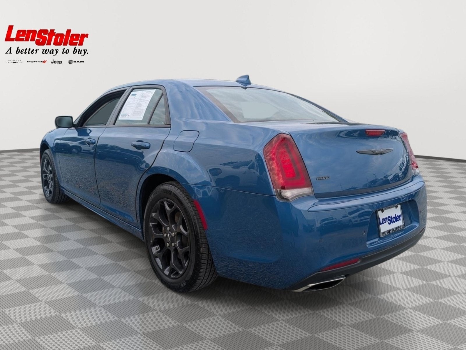 2023 Chrysler 300 Touring L