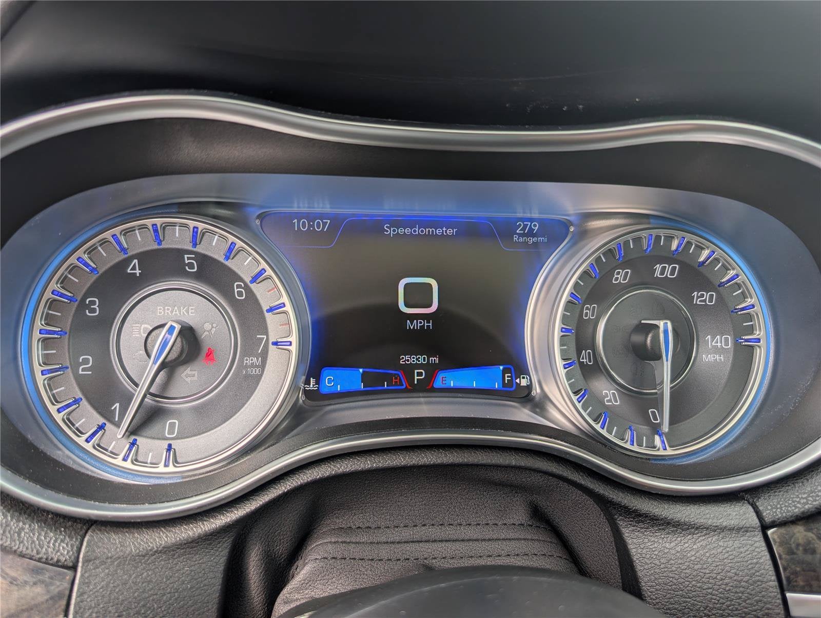 2023 Chrysler 300 Touring L